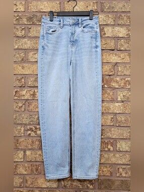 American Eagle High-Rise Mom Straight Jeans Size 000 Short Cotton Blend Stretch